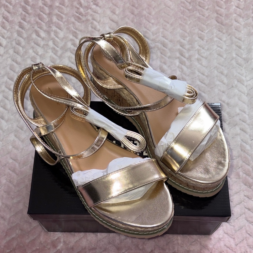 PrettyLittleThing Gold Espadrille Lace Up Flat-form Sandals
